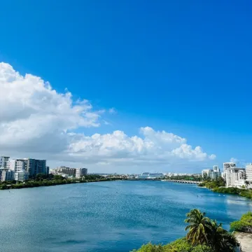 The Blue Lagoon-Ocean Pad - Brand NEWLY REMODELED  2023