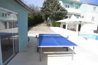 Residence Beni 4 with large heated pool