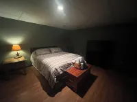 Cozy 2 bedroom suite with private entrance and continental breakfast.