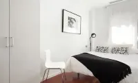 BEAUTIFUL APARTMENT SITUATED IN EIXAMPLE AREA OF BARCELONA