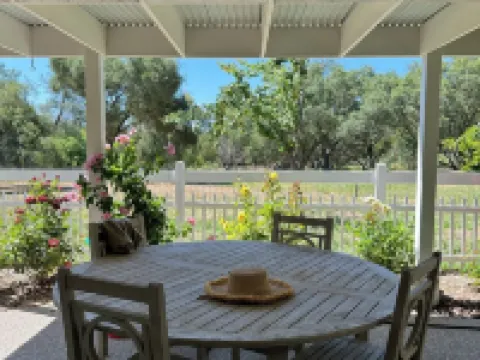 Jyoti Journeys AshramA wellness Centered Yoga Retreat, and Guest Ranch. Hotels in Granite Bay