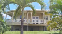 Comfortable Do it Yourself Free Style Island Home Các khách sạn ở 