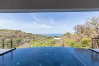 Ocean View Luxury Villa: Casa Alta