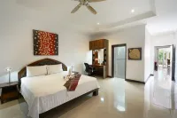 Luxurious, quiet, private Pool-Villa Eden, 7/7 housekeeper/butler Nai Yang Beach 호텔