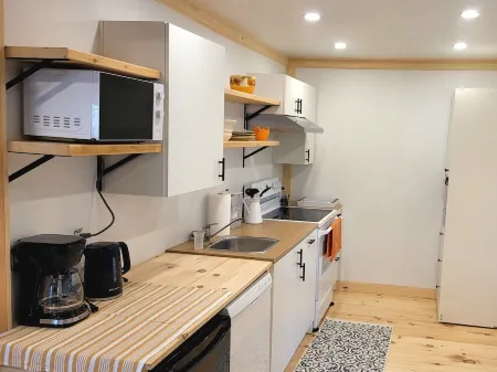 Cozy Nordic Hygge Stay in Parry Sound