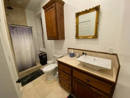 Stylish one bedroom apartment in downtown Jackson