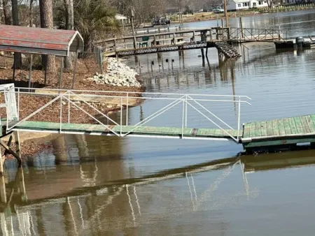 Tess’s cottage on the lake.