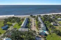 Beau Claire 2Br Long Beach Condo Close to Gulfport, Biloxi