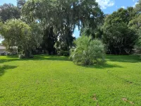 Beautiful Lake Front cottage w/ heated pool & Hot Tub, 23 miles from Disney Отели рядом с достопримечательностью «Кантри Клаб оф Уинтер Хейвен»