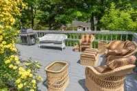 Swedish Orchard Farm Hotels in Liberty Grove