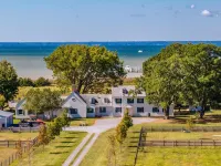Alpaca Farm on Chesapeake Bay - 86 Private Acres, Heated Pool, Beach, 600' Pier