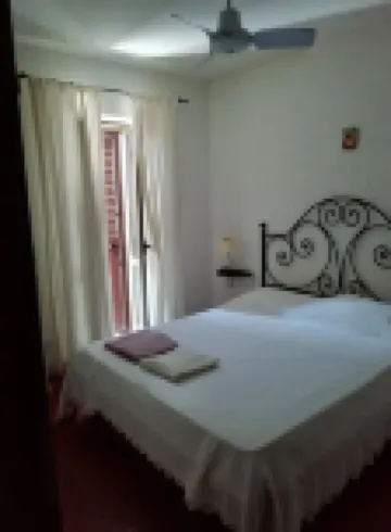 VILLA ONLY 5 METERS FROM THE DIAMOND BEACH (CS)