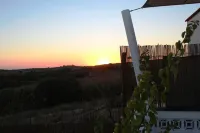 Trivial Pisão - Holiday Home Hotels in Raposeira