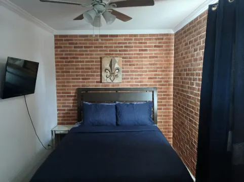 Cozy 1-bedroom with AC and WiFi in charming Baton Rouge near LSU