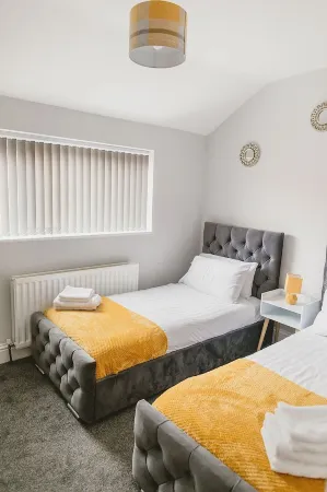 Gateshead Services Apartment - Ideal for holidays and contractors Отели рядом с достопримечательностью «Мост Миллениум»