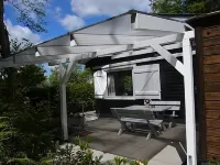 Idyllic holiday home on the forest and lake in Klingberg