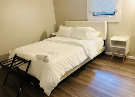 Horace House On The Hill