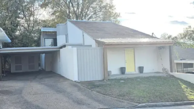 Furnished Home  Sleeps 10