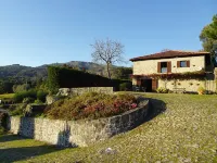 LIMA COTTAGES // CASA DO CERCADO Hotels near Skatepark Arcos de Valdevez