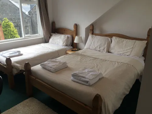 Arbour Guest House - 2-Star