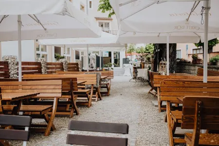 Der Postwirt Отели в г. Айхштет