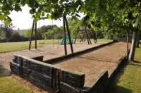 Gîtes du Domaine du Grenier Hotels in Lamballe