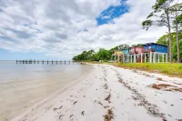 Beachfront Retreat w/ Dock in Lanark Village! - Beach