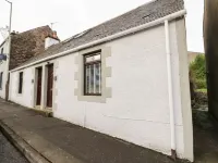 Feus Holiday Cottage - Homestays