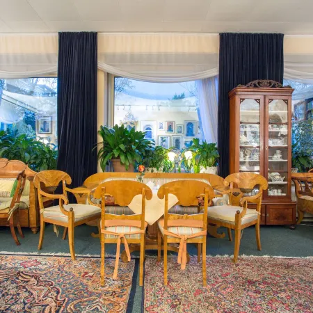Das Literaturhotel Berlin Отели рядом с достопримечательностью «Лихтерфельде»