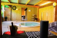Résidence Côté Chalet Hotels in Thonon-les-Bains
