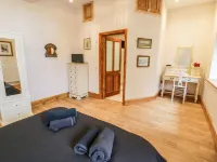 Greystones Chapel Hotels in Llanberis