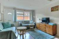 36 Fernhill Heights Hotels in Marshwood