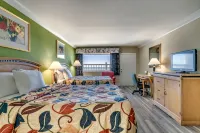 Beachcomber Inn & Suites - balcony