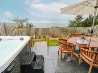 Tŷ Glas Hotels in Saint Donats