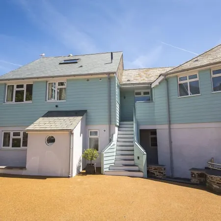 3 Church Hill House