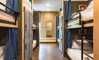 HI New Orleans Hostel