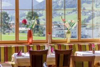 Hotel Harfenwirt Hotels in Wildschoenau