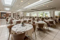 Alpholiday Dolomiti Wellness & Family Hotel Hôtels à : Commezzadura