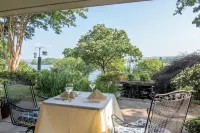 Lookout Point Lakeside Inn - Aamiainen