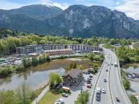 Squamish Adventure Inn Hotels in Squamish