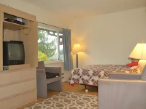 Seaside Villa Motel & RV Park Hotels in Powell River