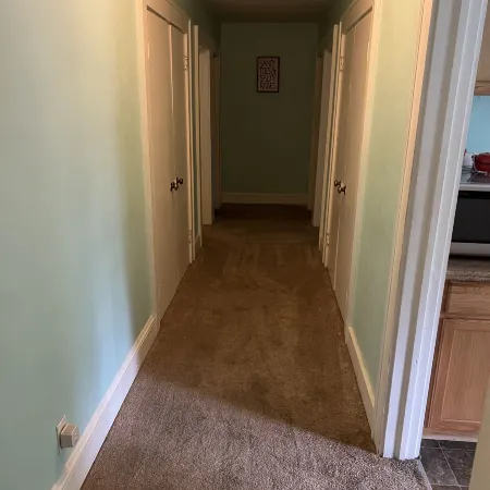 Historic Beach Side Getaway - Pet Friendly, Wifi 3 Bedroom Cottage by Redawning