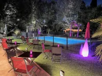 Hotel Restaurant du Parc Saumur Logis Elégance - Pools