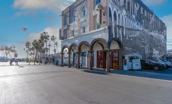 Samesun Venice Beach