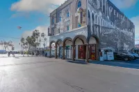 Samesun Venice Beach Hotels in 