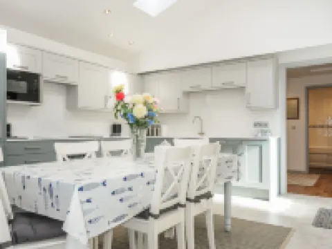 Lambley View Hotels in Holsworthy