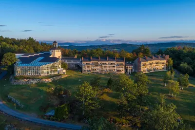 Steele Hill Resorts Hotels in Sanbornton