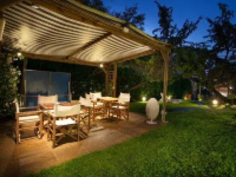 โรงแรมนินา โรงแรมในBibbona