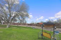 Raine Motel Hotels in Valentine