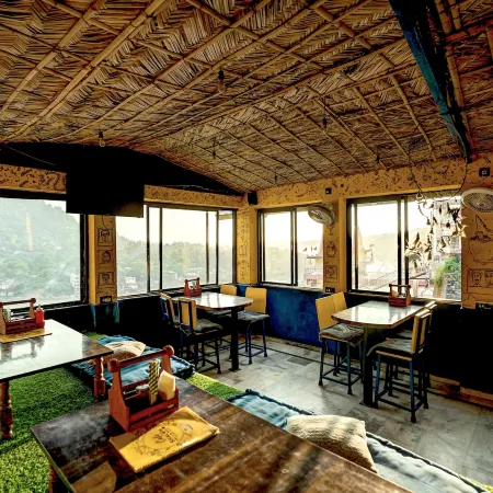 Shalom Backpackers Rishikesh